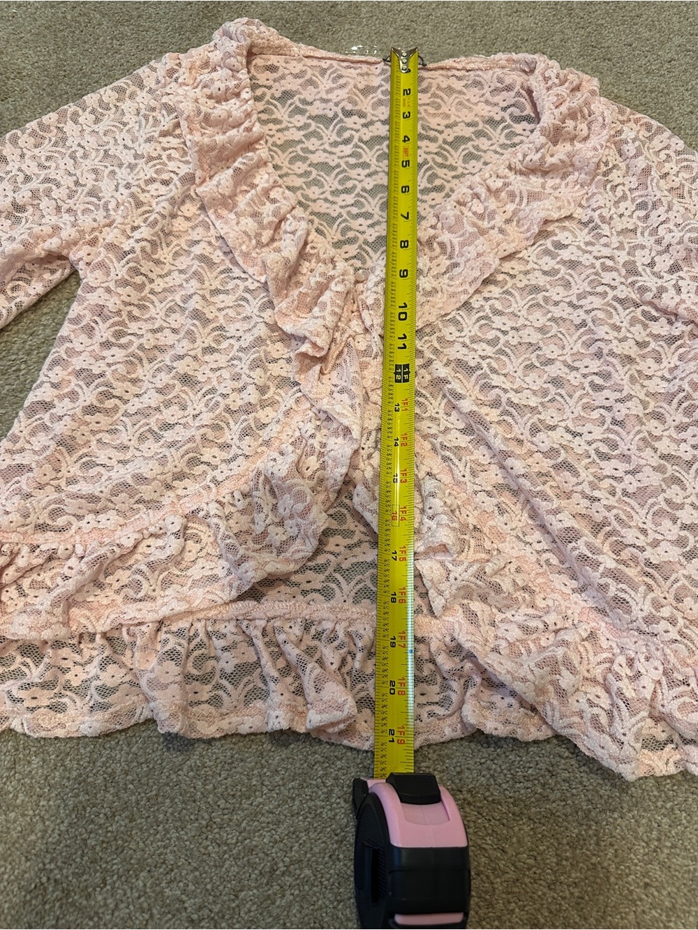 Chic Pink Lace Ruffle Crop Blouse - Picture 6 of 7